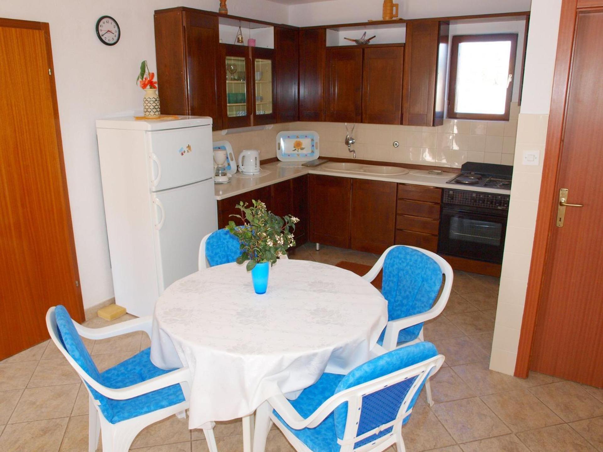 Apartments Mirja - 100M From The Beach & Parking تروغير المظهر الخارجي الصورة