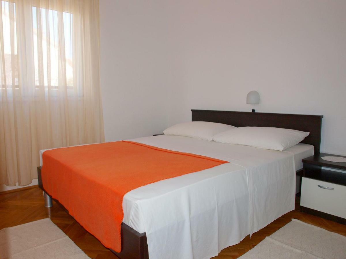 Apartments Mirja - 100M From The Beach & Parking تروغير المظهر الخارجي الصورة