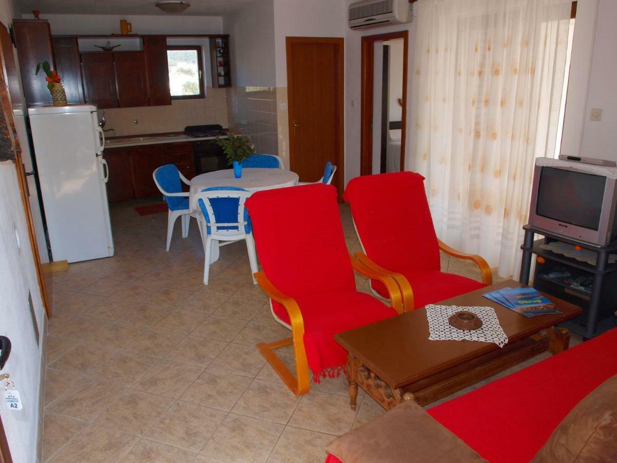 Apartments Mirja - 100M From The Beach & Parking تروغير المظهر الخارجي الصورة