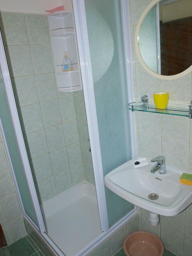 Apartments Mirja - 100M From The Beach & Parking تروغير المظهر الخارجي الصورة